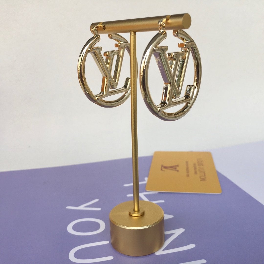 2025 Fashion Letter Hollow Earrings
