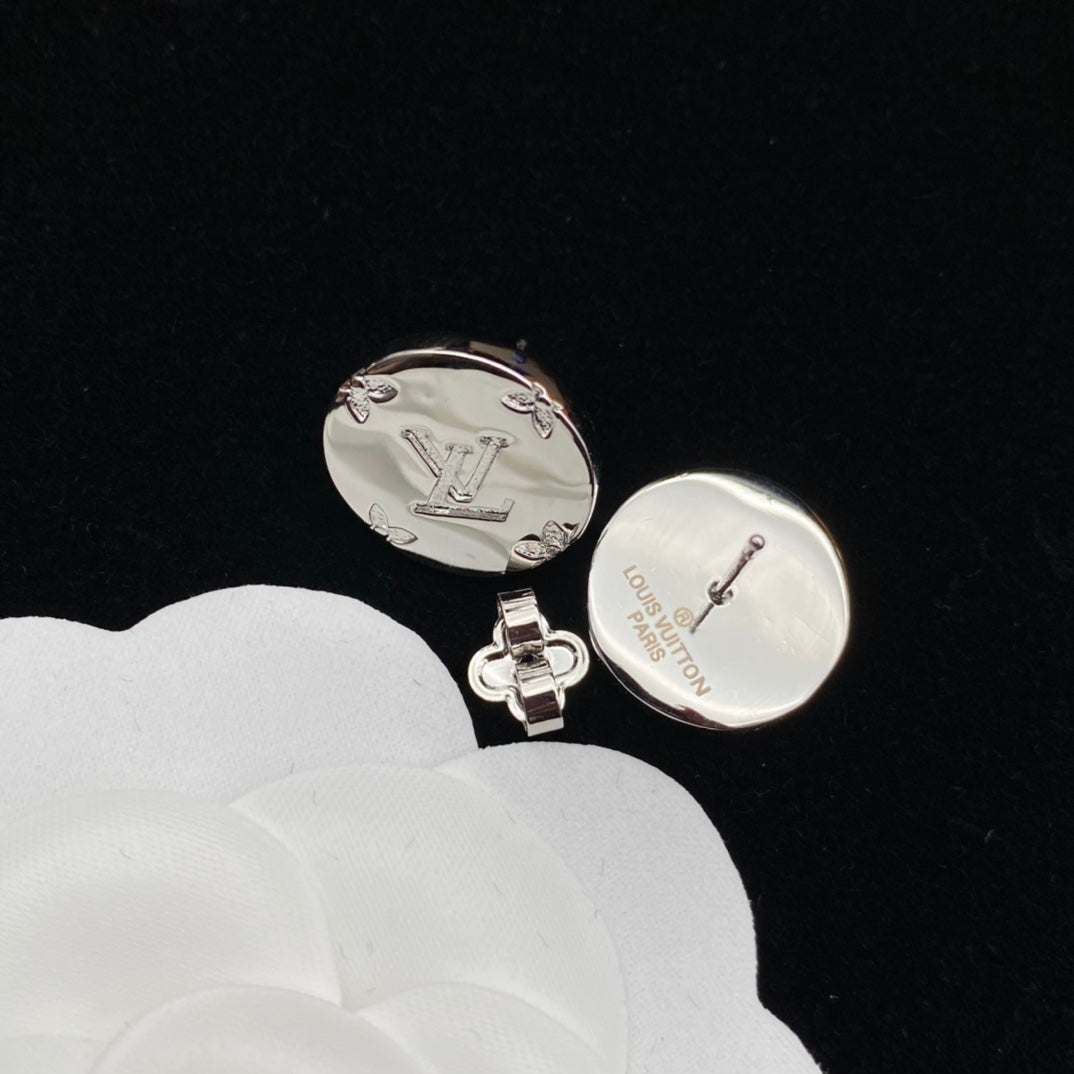 2025 Round Logo Letter Stud Earrings