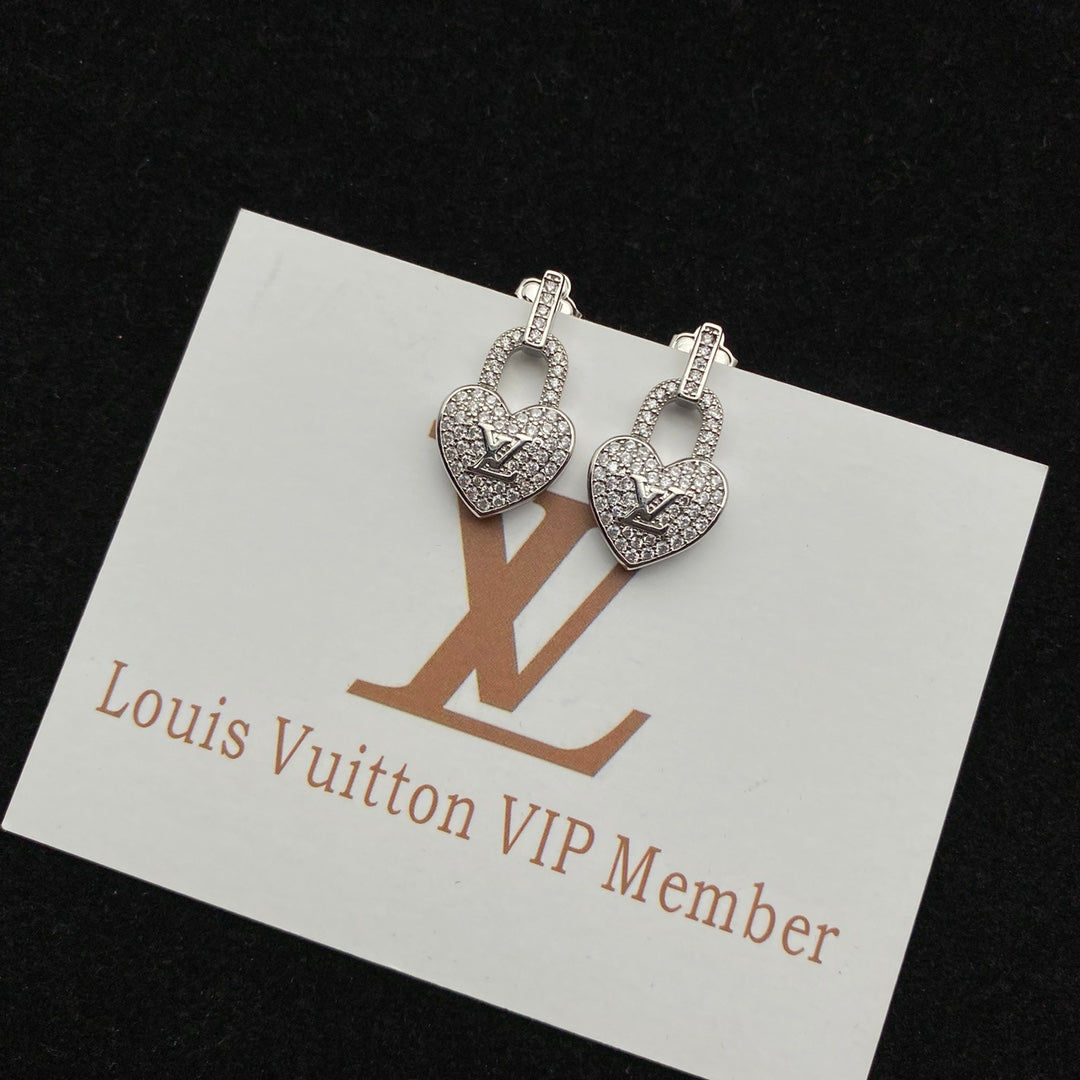 2025 Sparkling Heart Lock Diamond Earrings