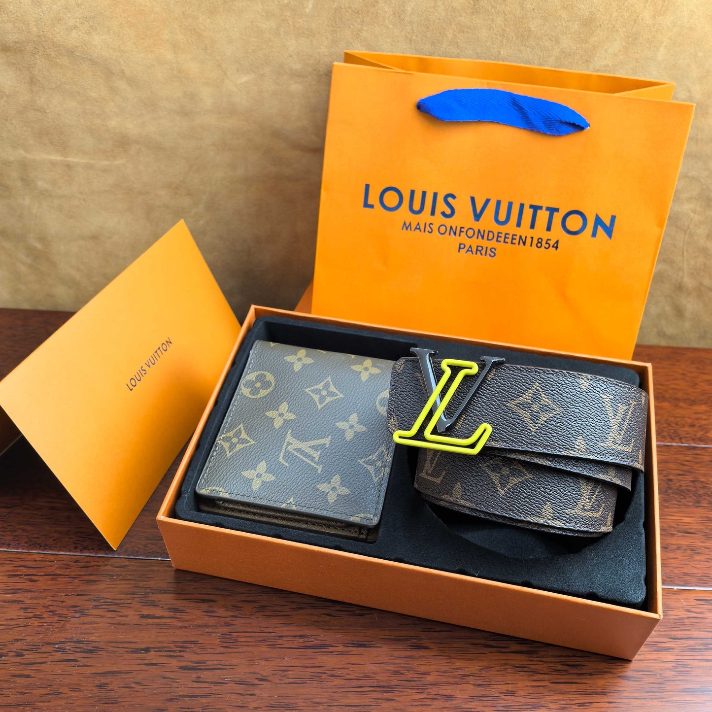 2025 L classic double buckle brown belt + wallet set