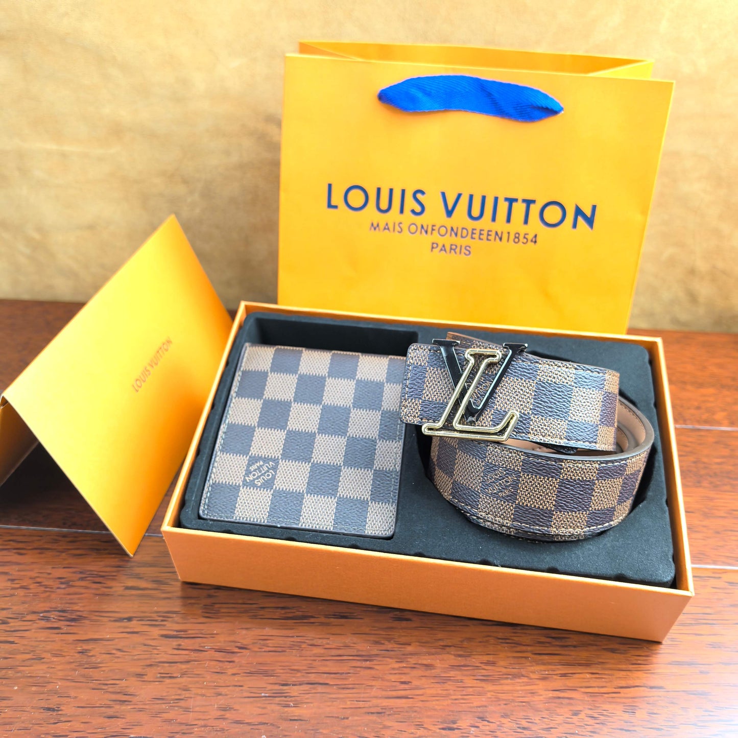 2025 L Home Classic Belt + Wallet Set