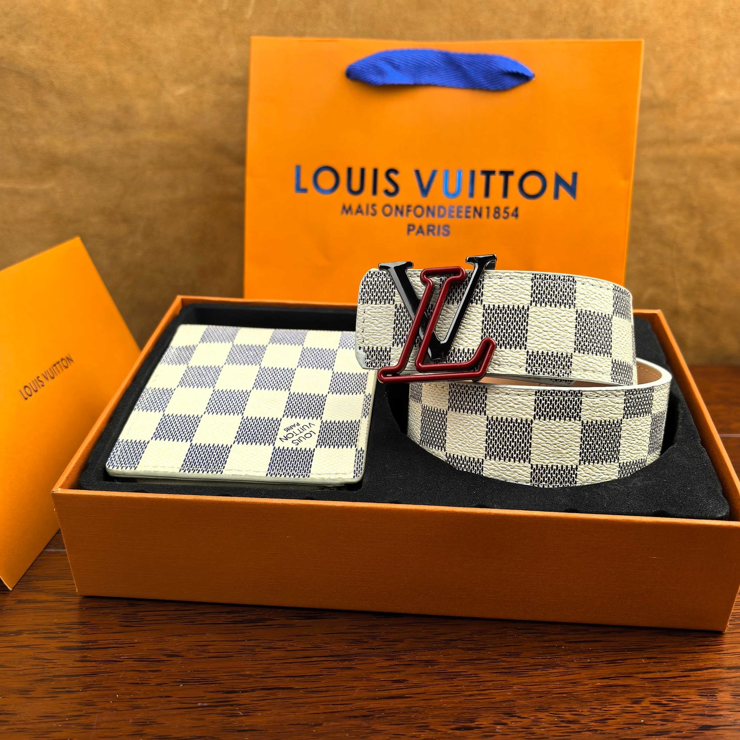 2025 L Home Classic White Buckle Belt + Wallet Set
