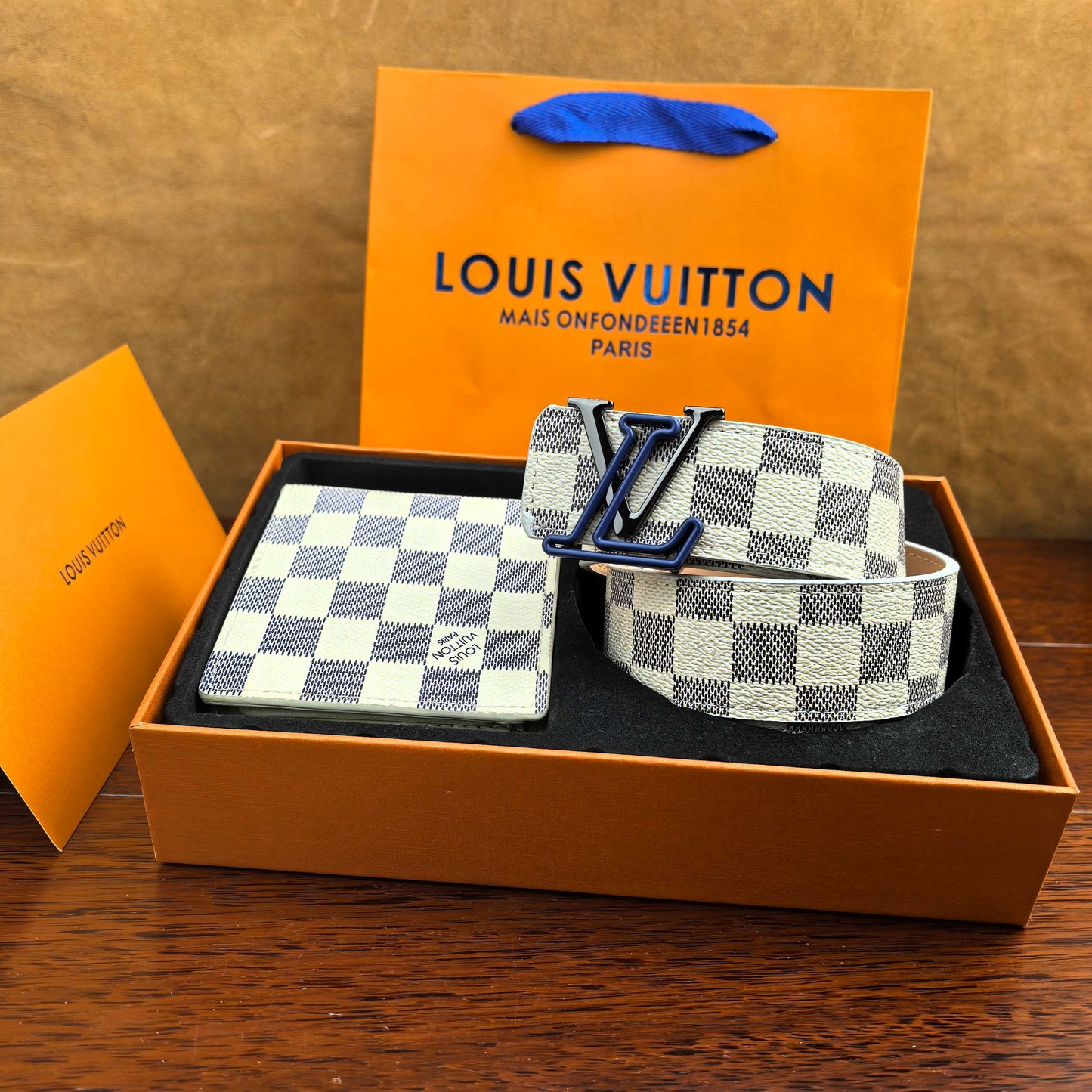 2025 L Home Classic White Buckle Belt + Wallet Set