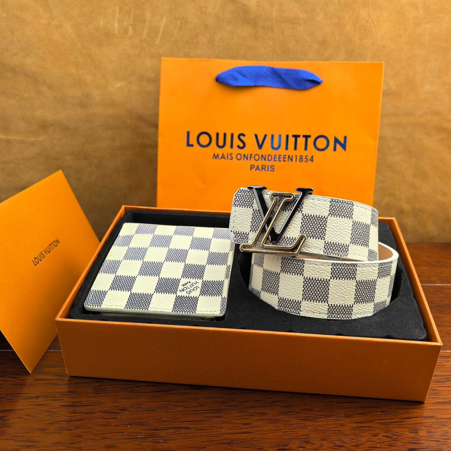 2025 L Home Classic White Buckle Belt + Wallet Set