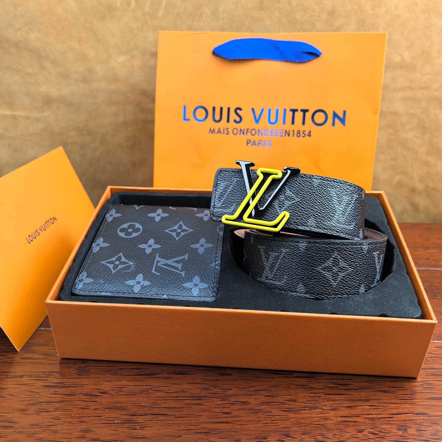 2025 L Home Classic Black Flower Belt + Wallet Set