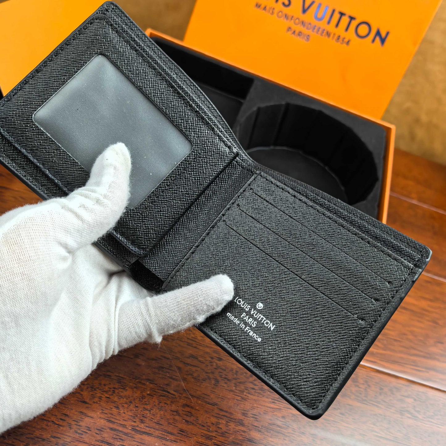 2025 L Home Classic Black Flower Belt + Wallet Set