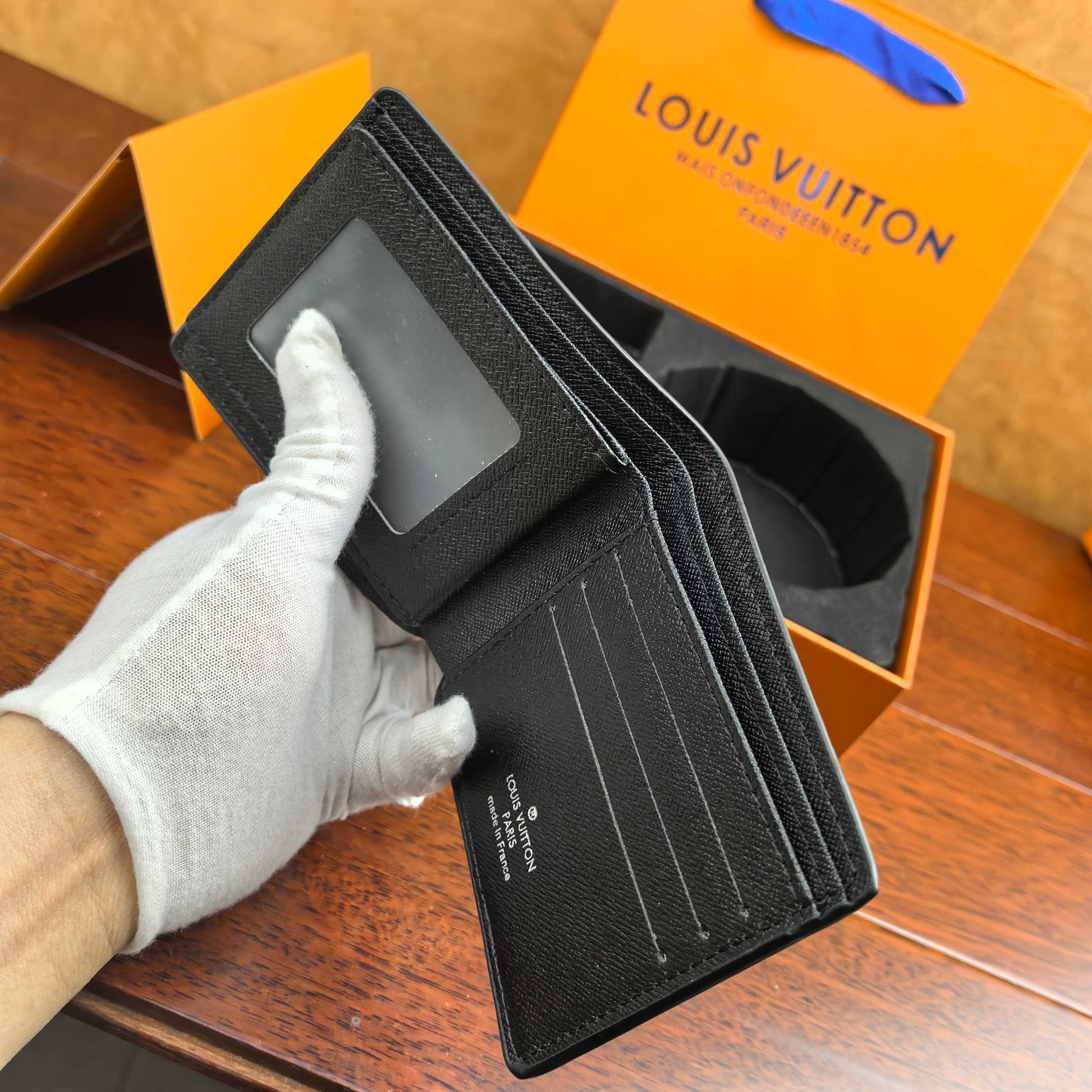 2025 L Home Classic Black Flower Belt + Wallet Set