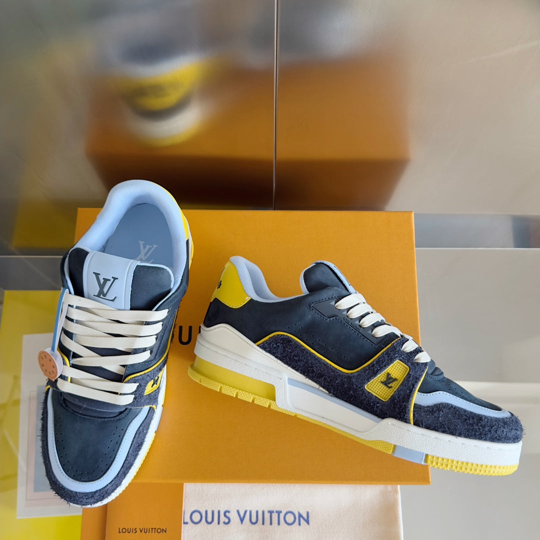 2025 250318 New high quality new color board shoes