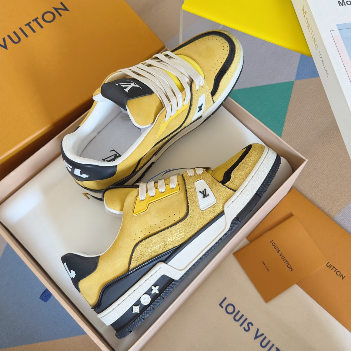 2025 250318 New high quality new color board shoes