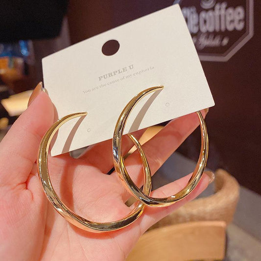 2025 Personalized round exaggerated earrings