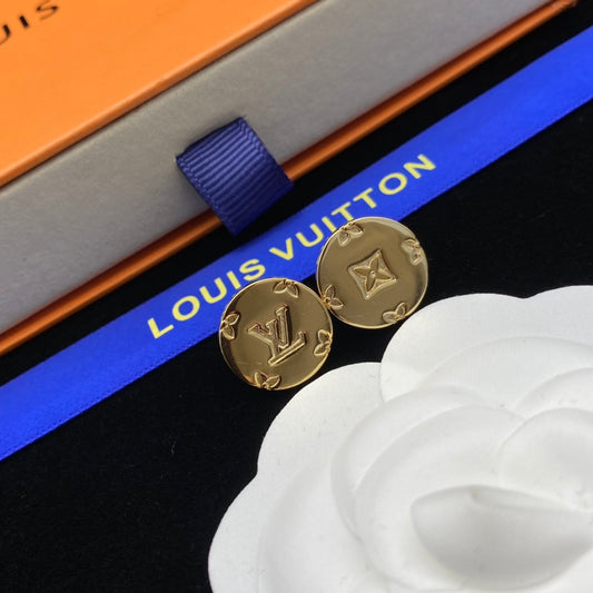2025 Round Logo Letter Stud Earrings