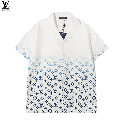 Half-length printed T-shirt